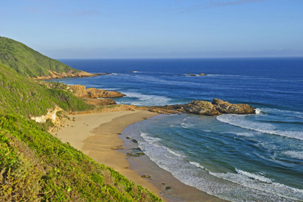 Cape Town Airport  Transfers to Clifton, Camps Bay, Constantia, Bakoven, Bergvliet.